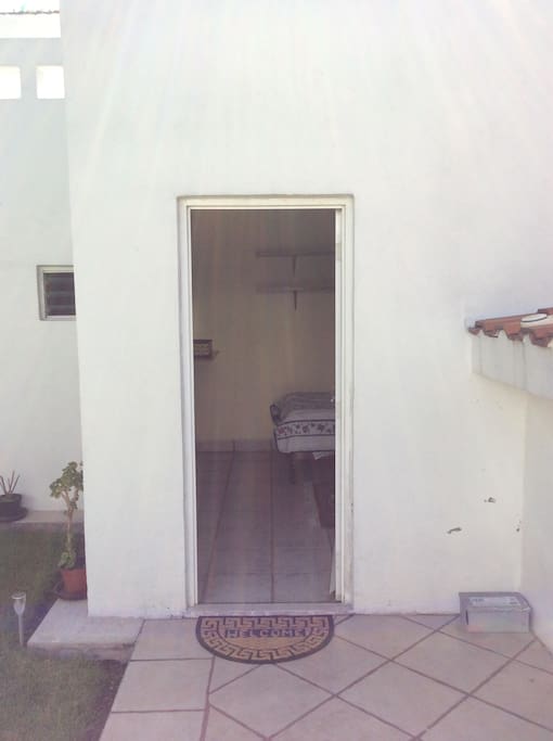 Entrada a la habitaciòn