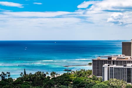 Newly Renovated 2 Bed 2 Bath family-friendly Cond