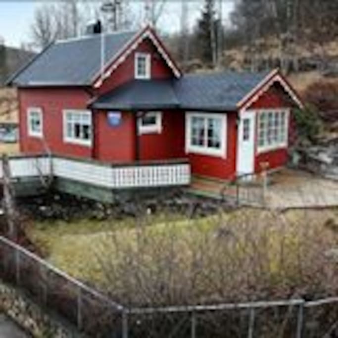 April 2016