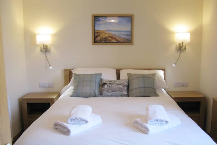 Საწოლი 193 × 203 სმ