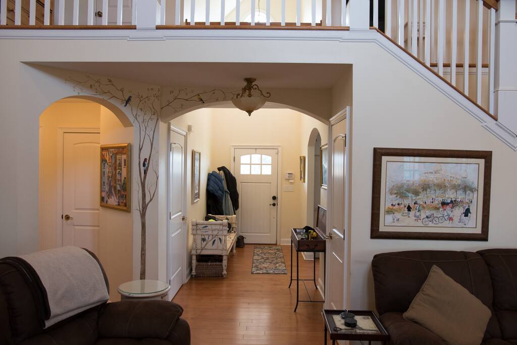Front Entrance & Hallway