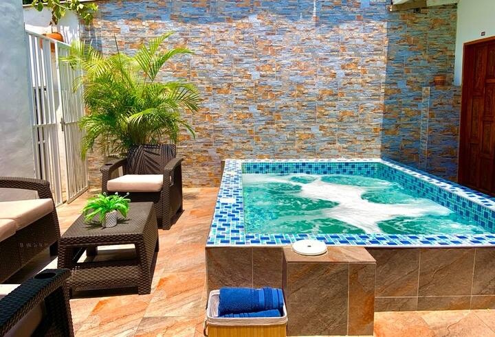 4BR Villa in Cartagena de Indias — 4 bedroom vacation rental in Cartagena de Indias