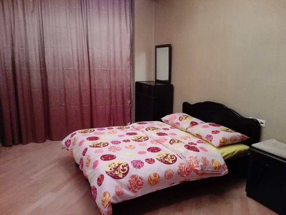 Bedroom #1