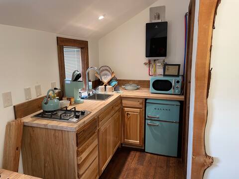 Top performing Airbnb: Pine Cone Cabin in Bigfork