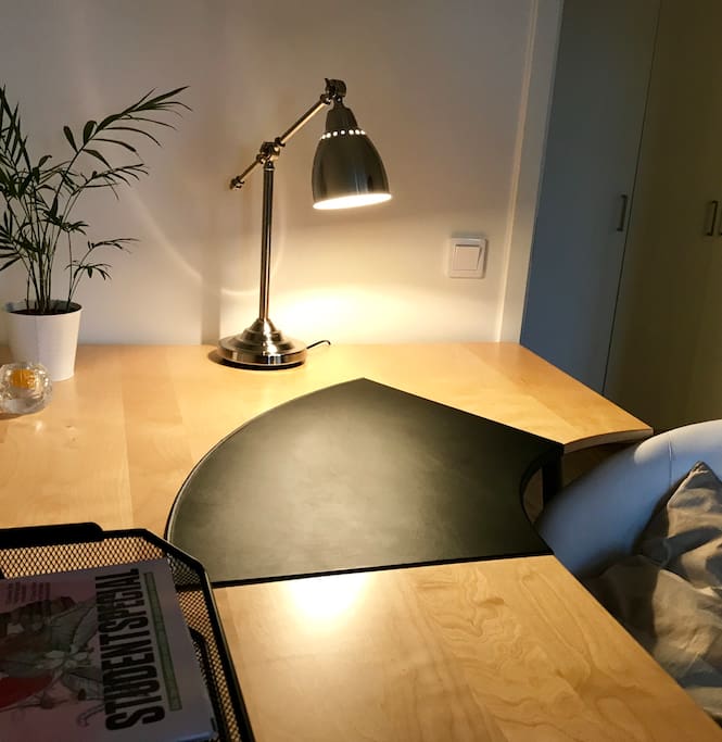 Desk in the guest room