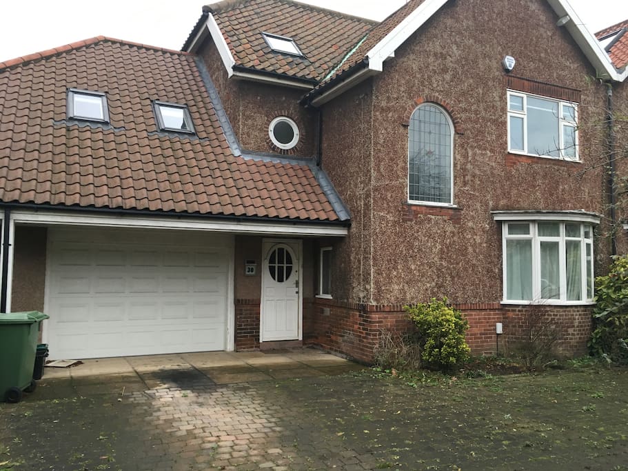 Large family home with garage and off-street parking