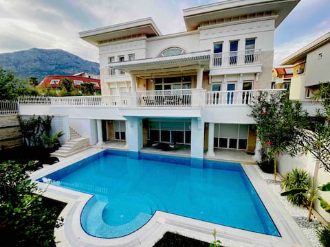 Villa Beren Kemer center 300mt to the sea,ultra luxurious