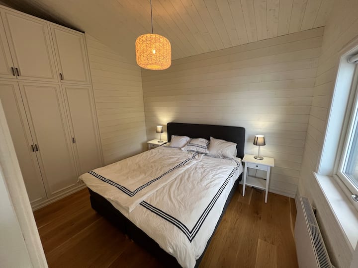 Спалня 4 в къща за гости