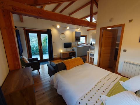 Tarbert, Isle of Harris. Studio Chalet.