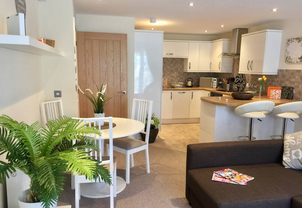 Well equipped and cozy living areas, warm and welcoming after a day exploring the beautiful surrounding countryside. X