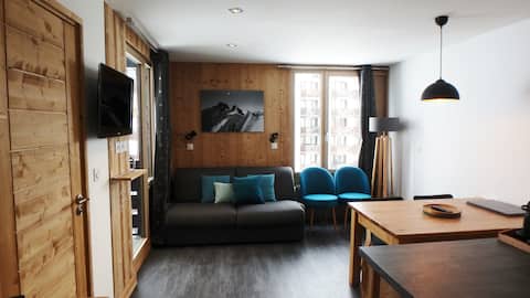 Top Airbnb: 2-room apartment for 6 people with lake view! à Tignes