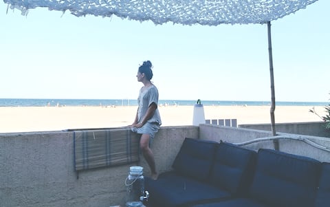 barefoot to the beach ;)