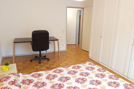 Nice Central room at Lister Platz(400m), Uni & Hbf