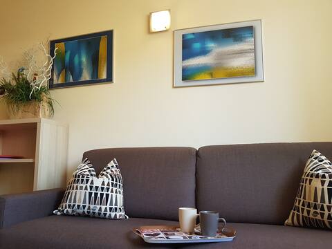 Popular Airbnb listing: ROSA Apt @AnticoVolto - Relax, Bici & Park Inc. in Garda