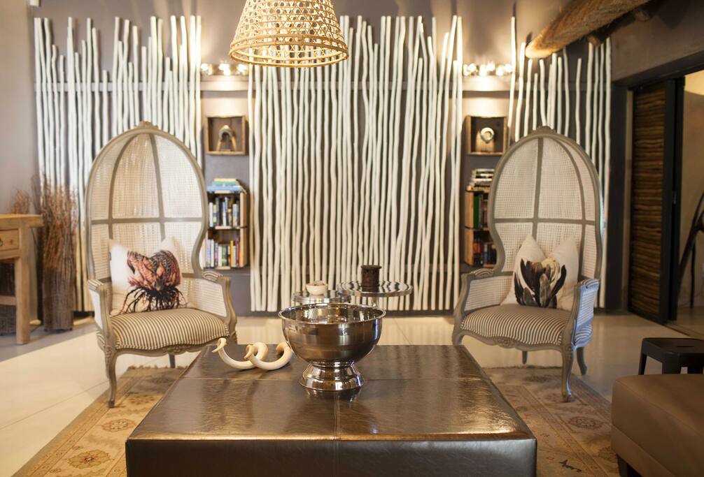 Guest Lounge