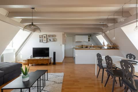 Annonce Airbnb populaire: Charming duplex – Cathedral à Centre