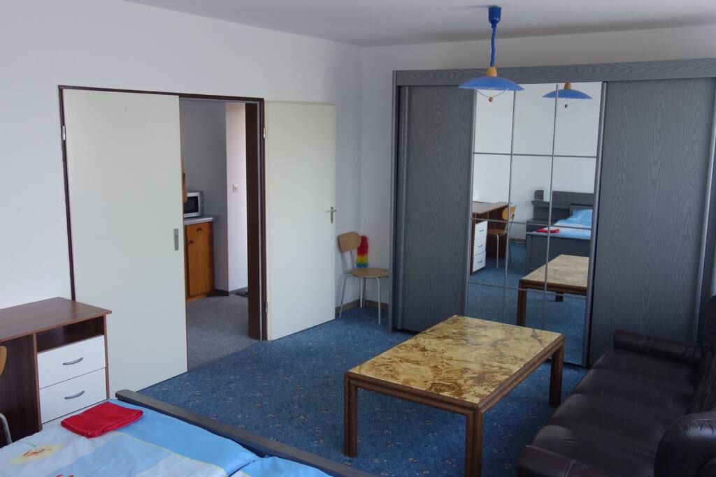 bed&living room