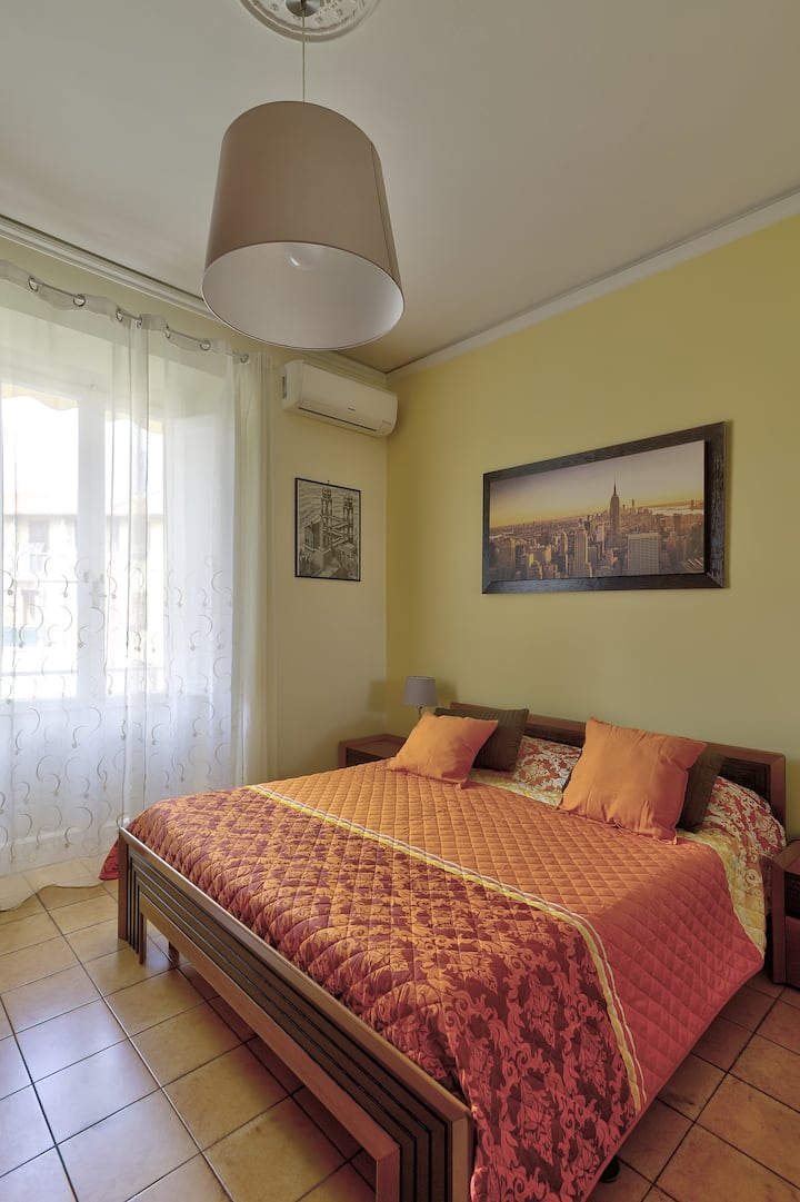 Tonino's Home With  Private Parking - Florence