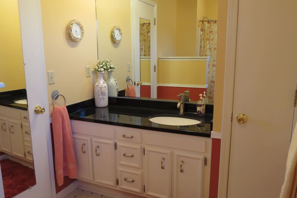 Bathroom is exclusively for airbnb guests.