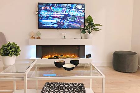 Exclusivo y luminoso piso con vistas RETIRO- IBIZA