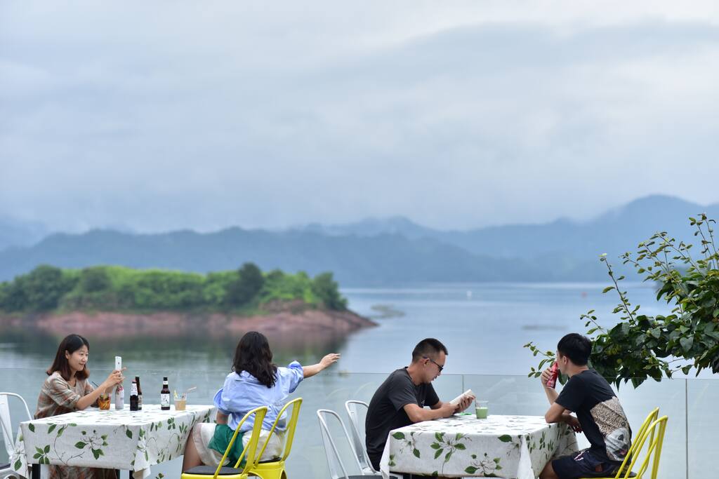 湖景餐厅