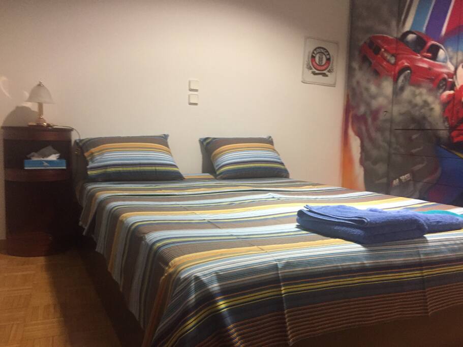 1ST BEDROOM