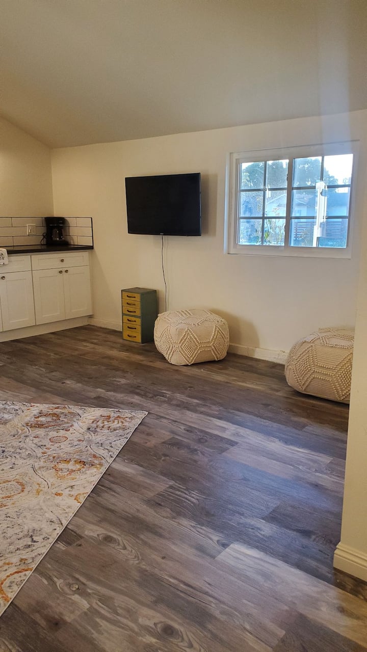 Adorable Cottage Perfect For Travel Nurses - Ventura