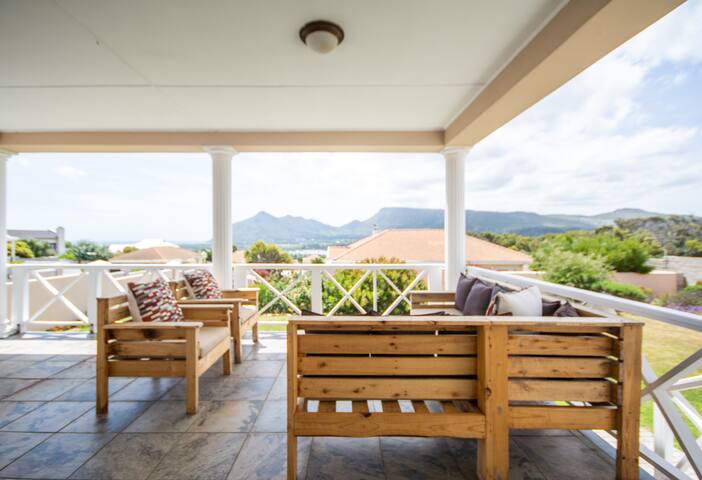 Capri House gallery image 2