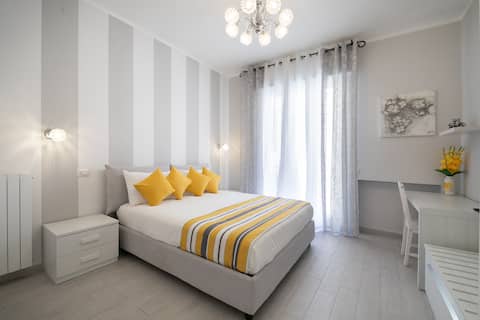 Casa La Perla (Sorrento Old Town)