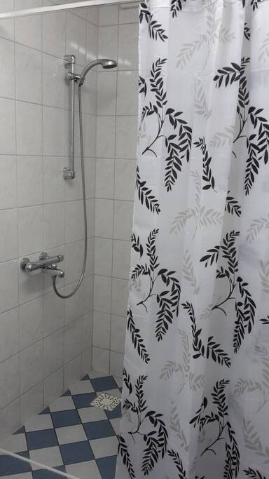 Douche met thermostaatkraan