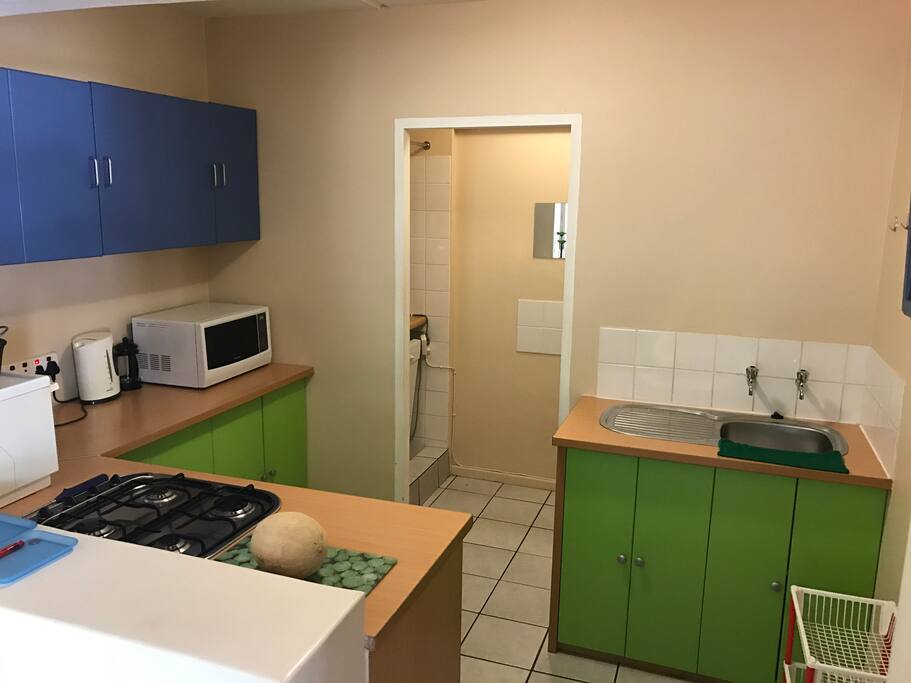 Fully equipped kitchen with fridge, freezer, dish washer, washing machine and tumble dryer