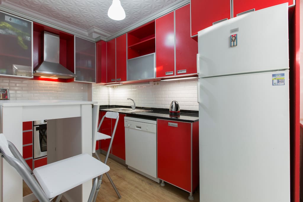 Common Area. Kitchen