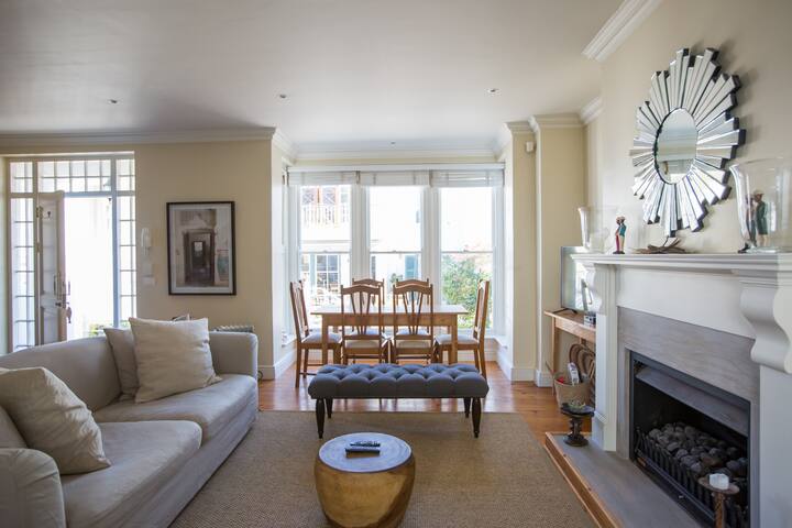 2 Middedorp at the Majestic Village, Kalk Bay gallery image 4