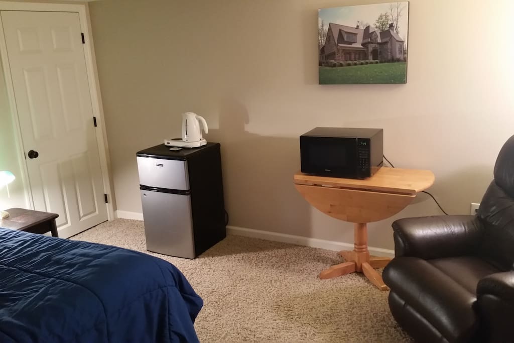Spacious, quiet room with Lazy-Boy, microwave oven, refrigerator/freezer and coffee/tea service.
