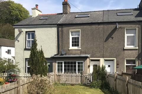 Spacious 1 bed cottage near the Lake District
