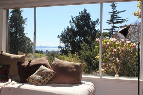 Beautiful home with natural light & beautiful view