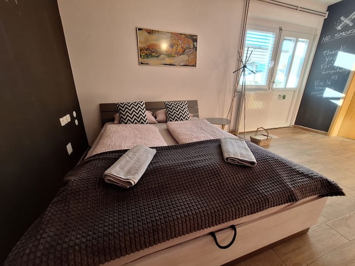 Comfortabel Nieuw bed in 2024! 160 x 200 cm