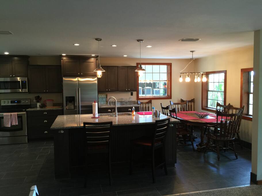 Newly remodeled kitchen.