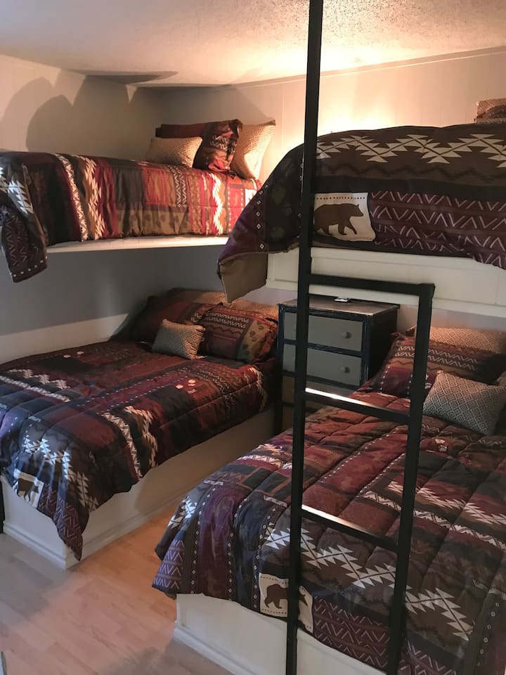 Спална соба бр. 2 за ловци