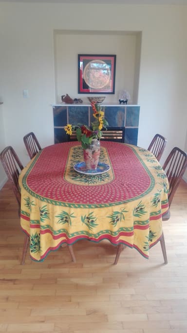 Dining room with gas fireplace