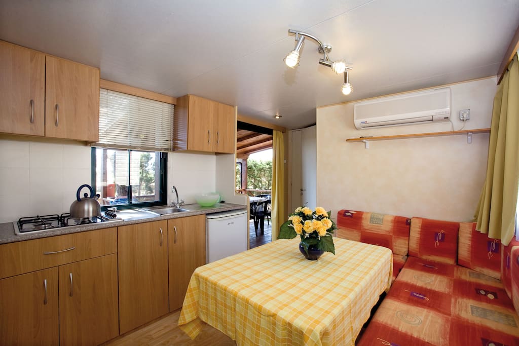 Casa Mobile Cipro - Dinette