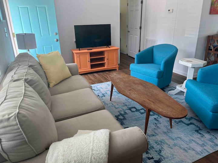 Beach Cottage In Oki - Oak Island, NC