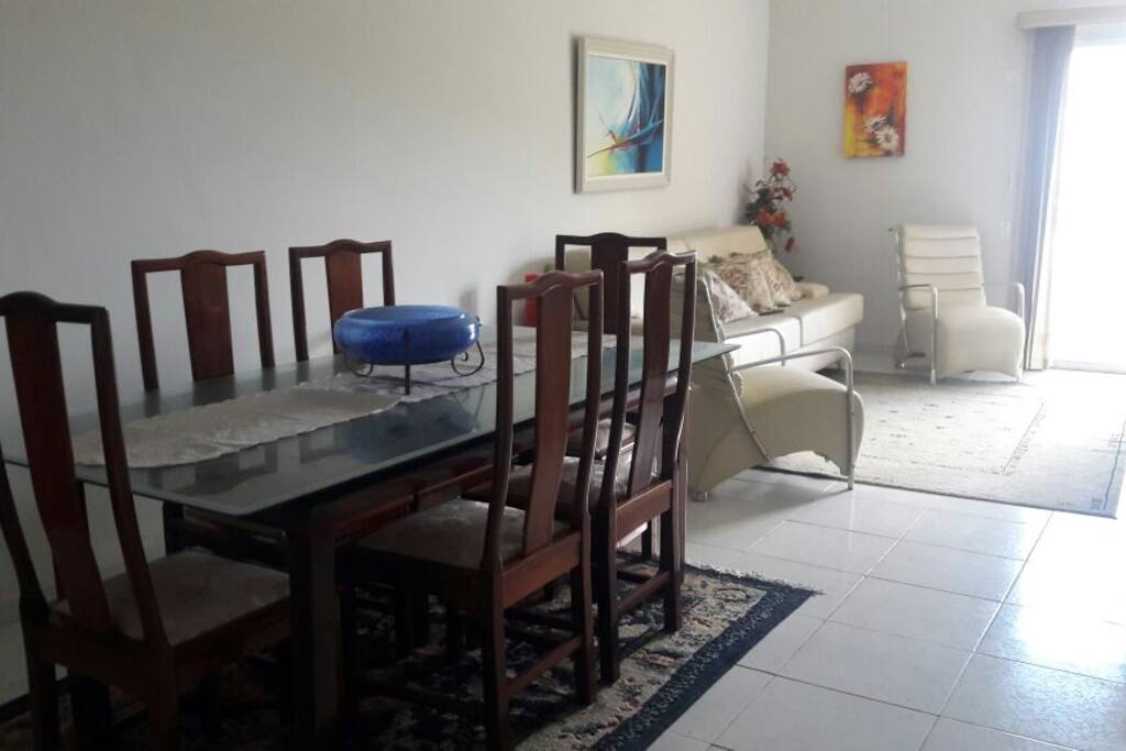 Sala de estar e de jantar