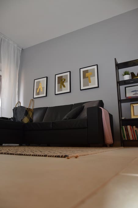 Living room, sofa bed/trundle double-bed