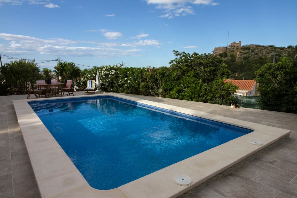 Private pool and terrace