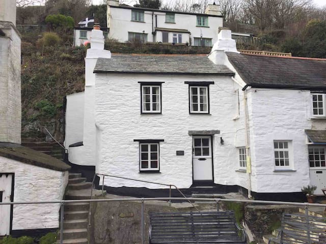Airbnb Polperro Vacation Rentals Places To Stay England