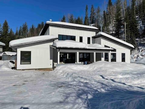 Brand new chalet at Revelstoke Mountain Resort