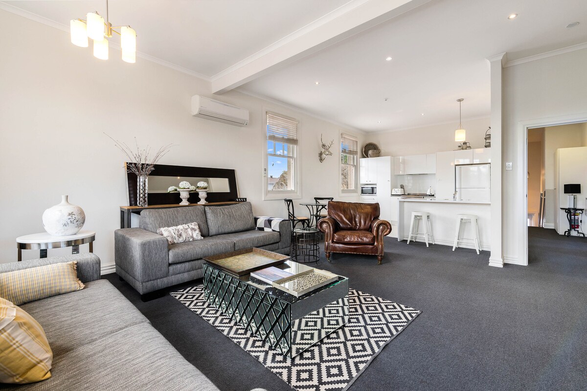 Top Airbnb: The Old Post Office in Central Otago District