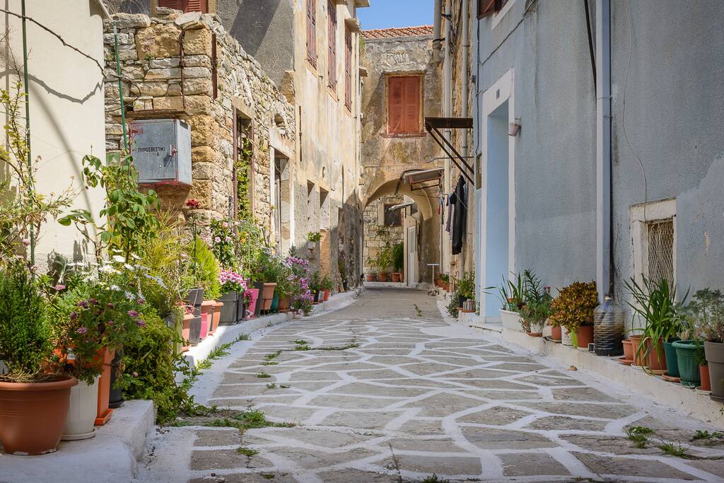 Alley