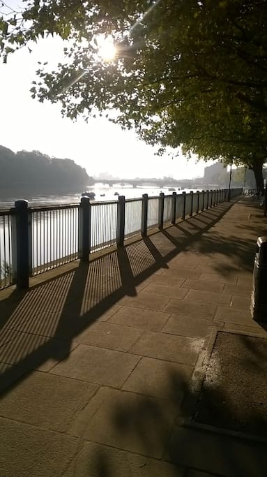 Your walk to the tube!